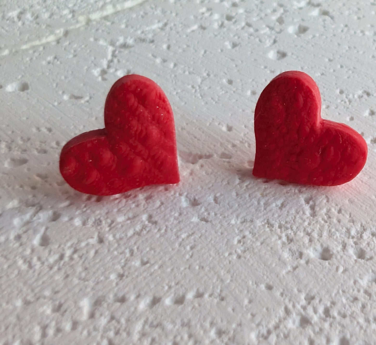 Polymer-Clay Herz-Ohrringe rot