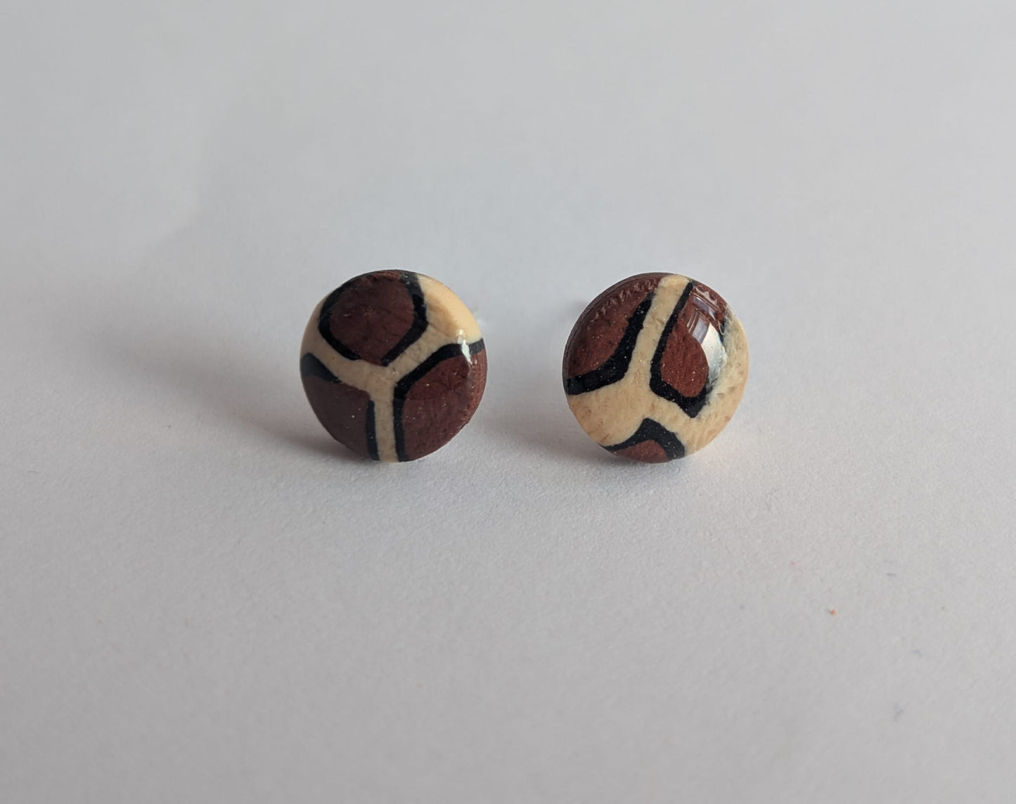 Ohrstecker mit Giraffenmuster