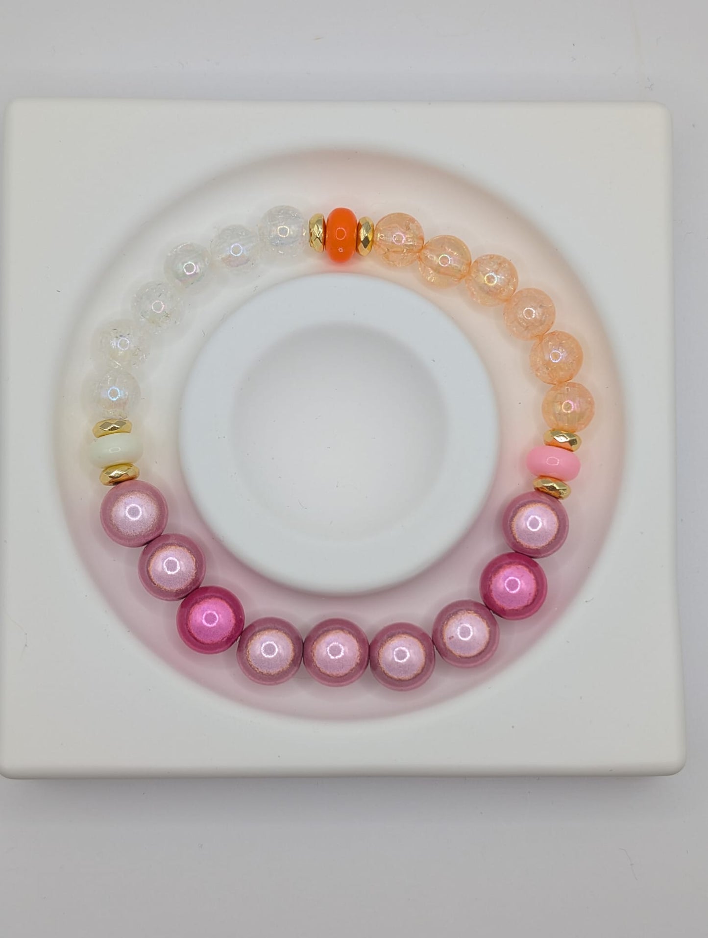 Zartes Rosa-Armband mit Gold & Pastellperlen – Handgemacht