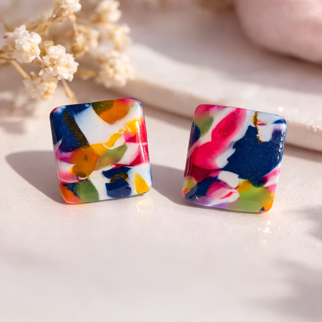 Bunte Terrazzo Ohrstecker – Handmade Polymer Clay Schmuck | ClayJex