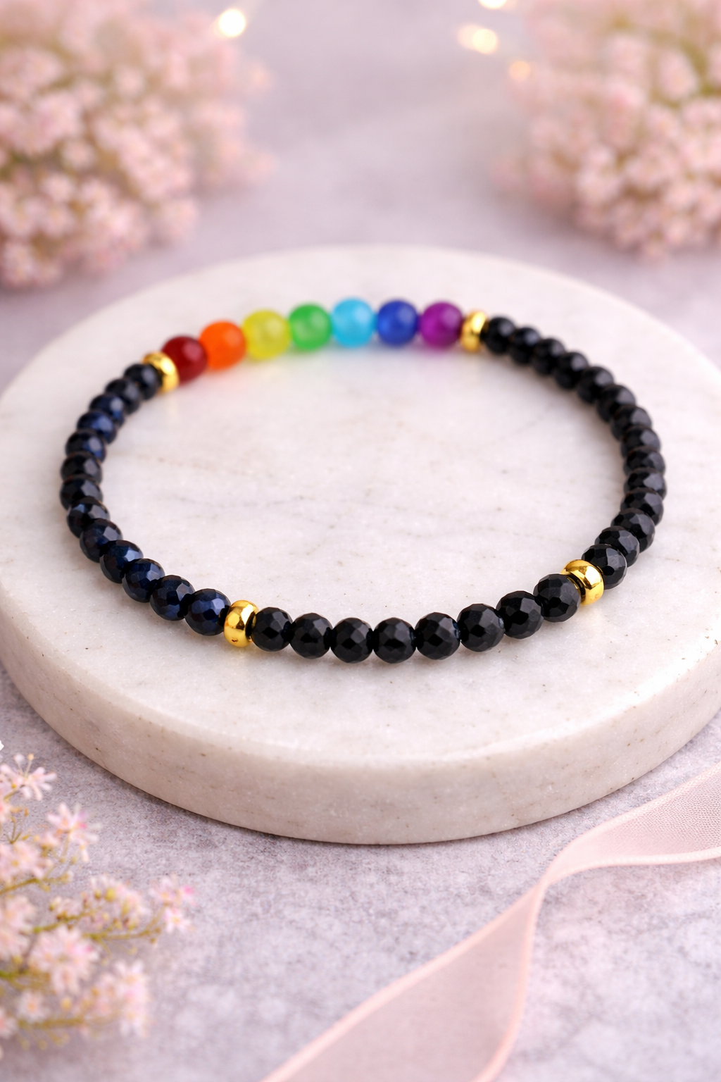 Buntes Regenbogen-Armband mit Kristallperlen & Goldakzenten – Handgemacht Clayjex