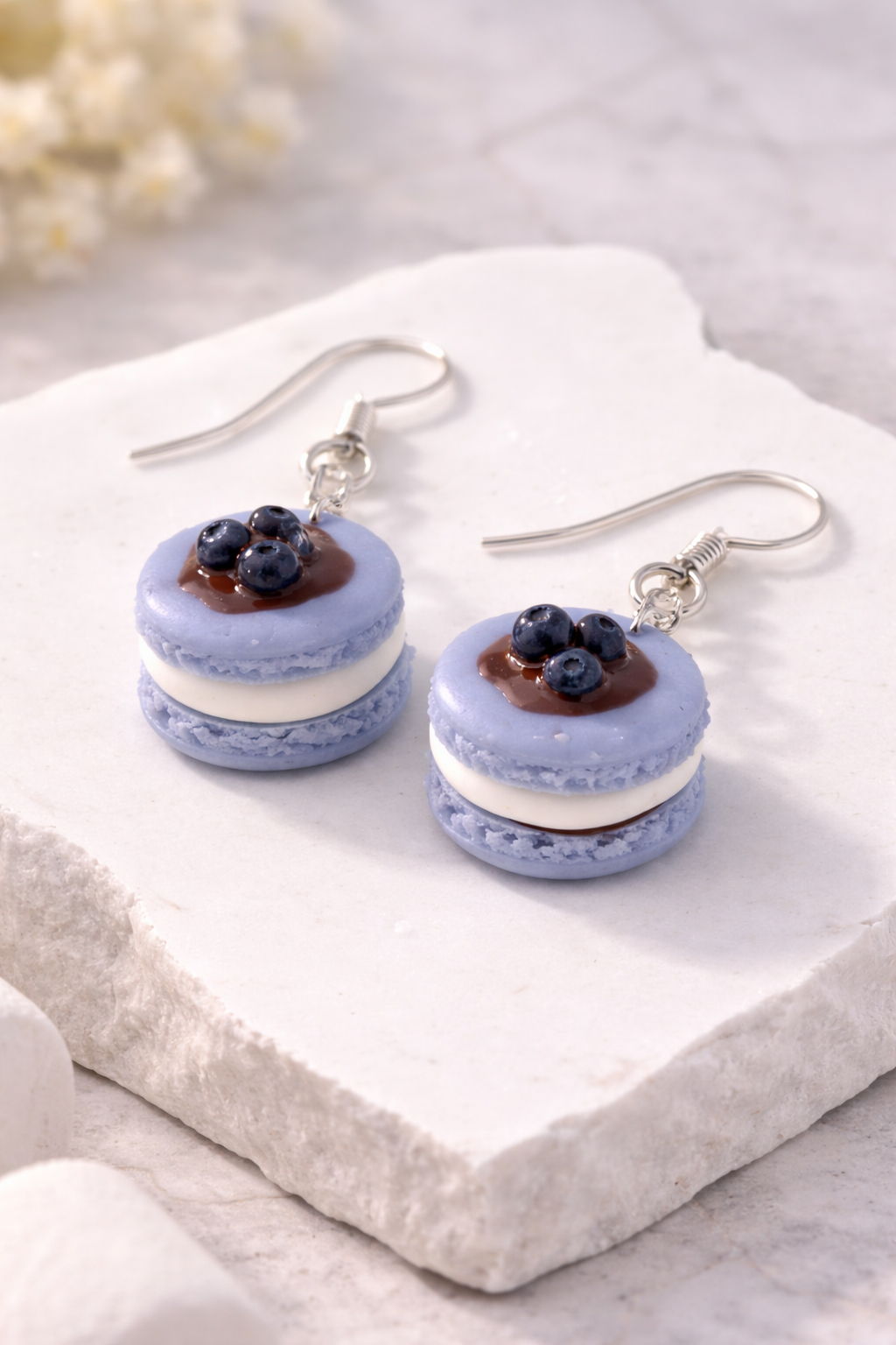 Blaubeer Macaron Ohrringe aus Polymer Clay