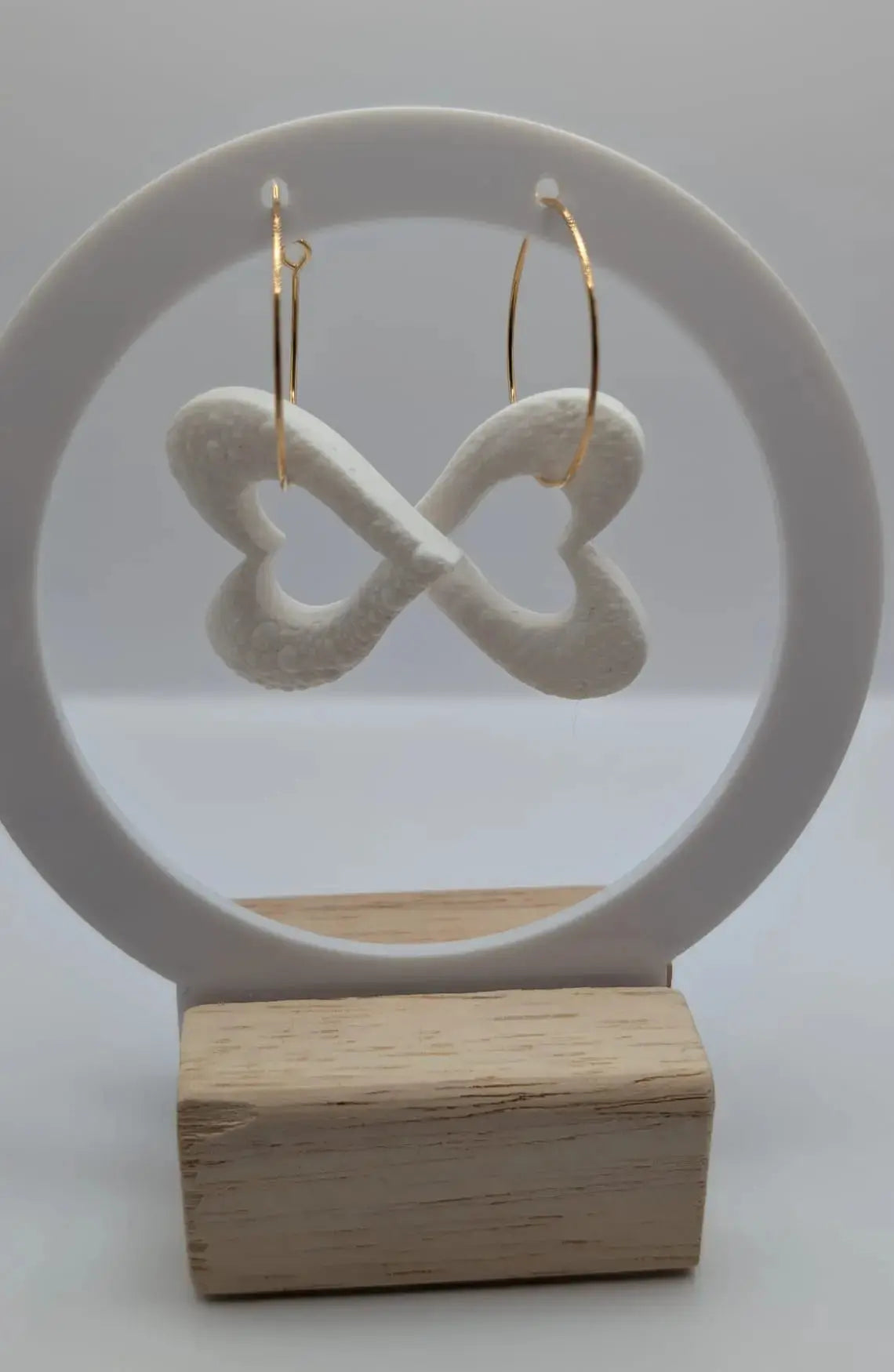 Herz Creolen aus Polymer Clay in weiss