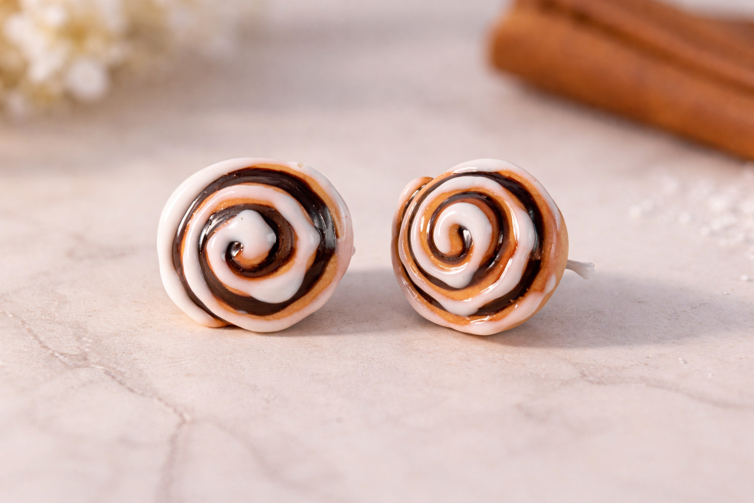 Zimtschnecken Ohrstecker