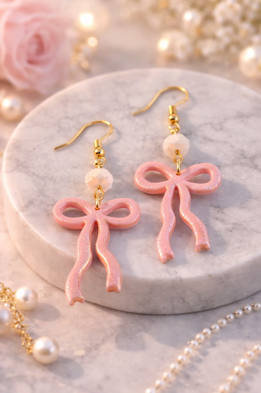 Schleifen Ohrringe handgemacht – Polymer Clay Hänger in rosa