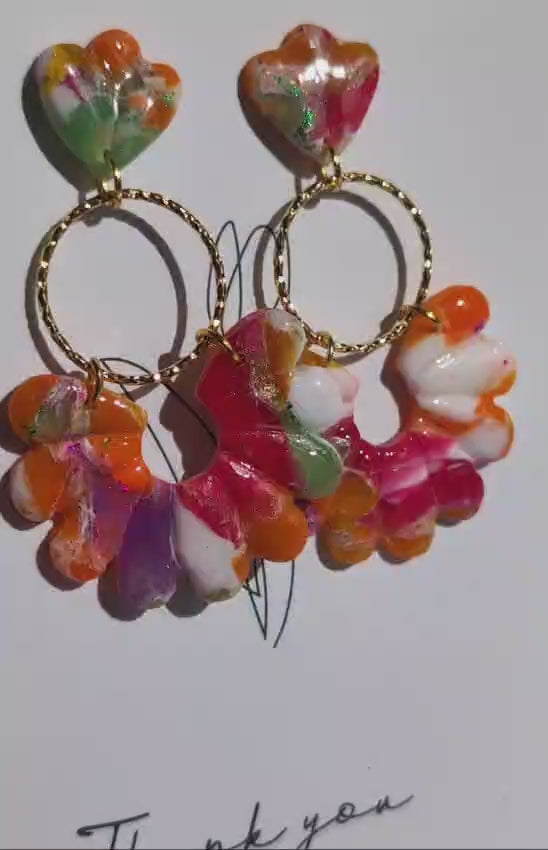 Statement-Ohrringe Bunt mit Goldring – handgemacht aus Polymer Clay